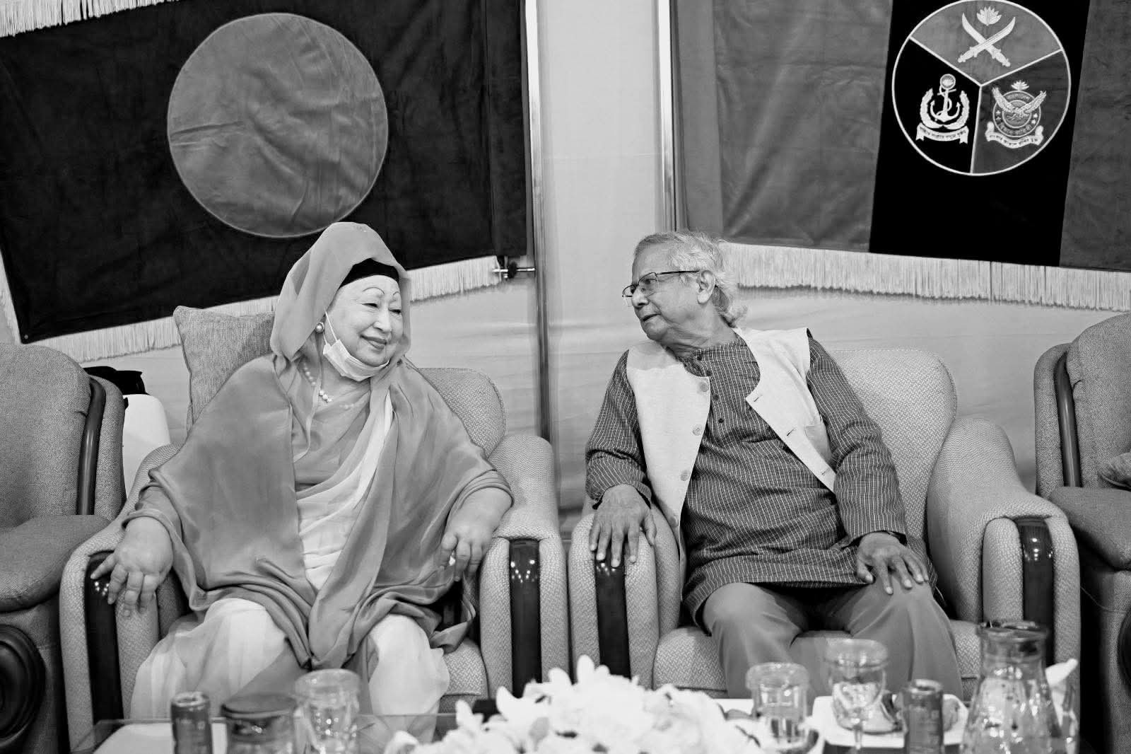 সাবেক প্রধানমন্ত্রী বেগম খালেদা জিয়ার মৃত্যুতে প্রধান উপদেষ্টার শোক